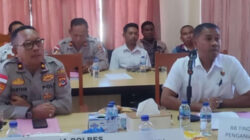 Wakapolres SBD Komisaris Polisi Marthin Ardjon, SH. Pimpin Konferensi Pers Pengungkapan 6 Kasus Kriminal.