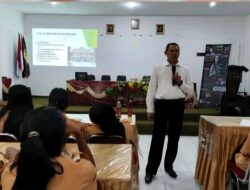 Polres Sumba Timur Bekali Ratusan Pelajar SMAN 2 Waingapu tentang Bahaya Narkoba